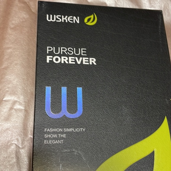 NWT WSKEN iPhone 15 Pro Ultra Matte Screen Protector 2 Pack - Picture 2 of 4